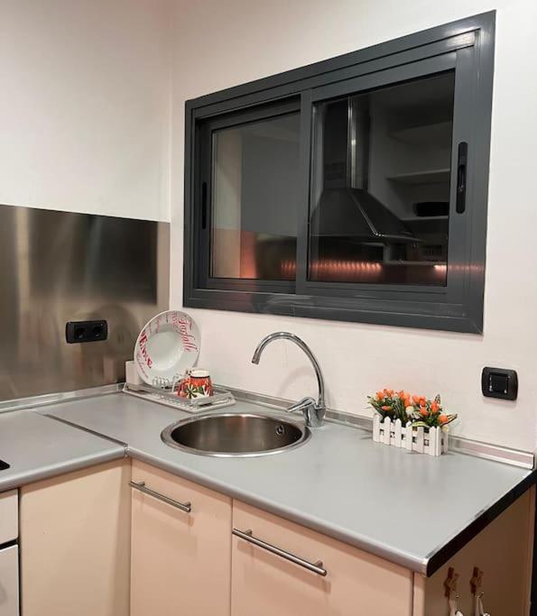 Apartamento Piso Centrico Y Acogedor Figueras Exterior foto